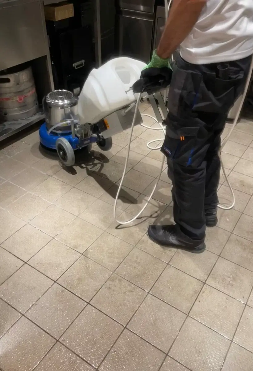 Sarl Cleaning Renov Sol Pose De Sol Antibes Renovation De Sol 5